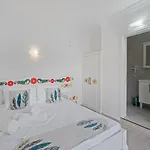 Blue Time Boutique Μαρμαρίς