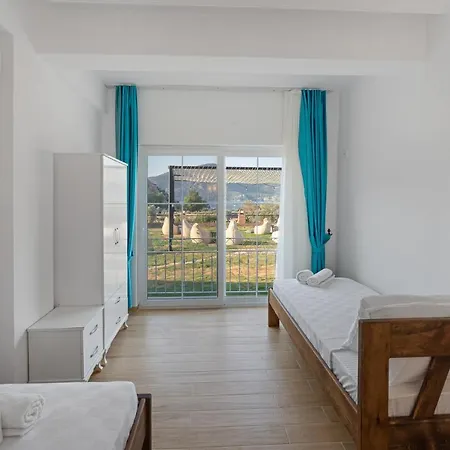 Blue Time Boutique * マルマリス