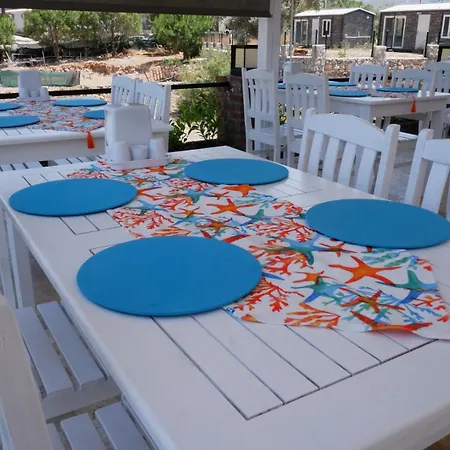 Blue Time Boutique * Μαρμαρίς